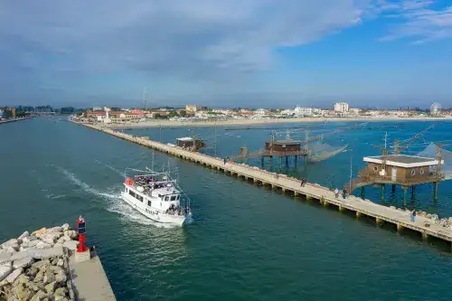 Minikreuzfahrt zwischen Deltastränden und Lagunen mit dem Motorschiff Dalì