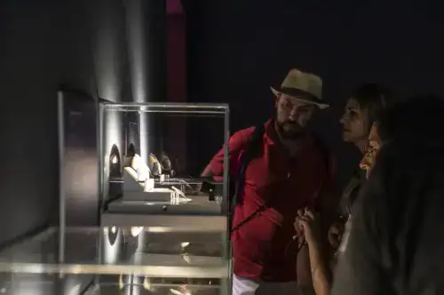 A Museum for All the Senses